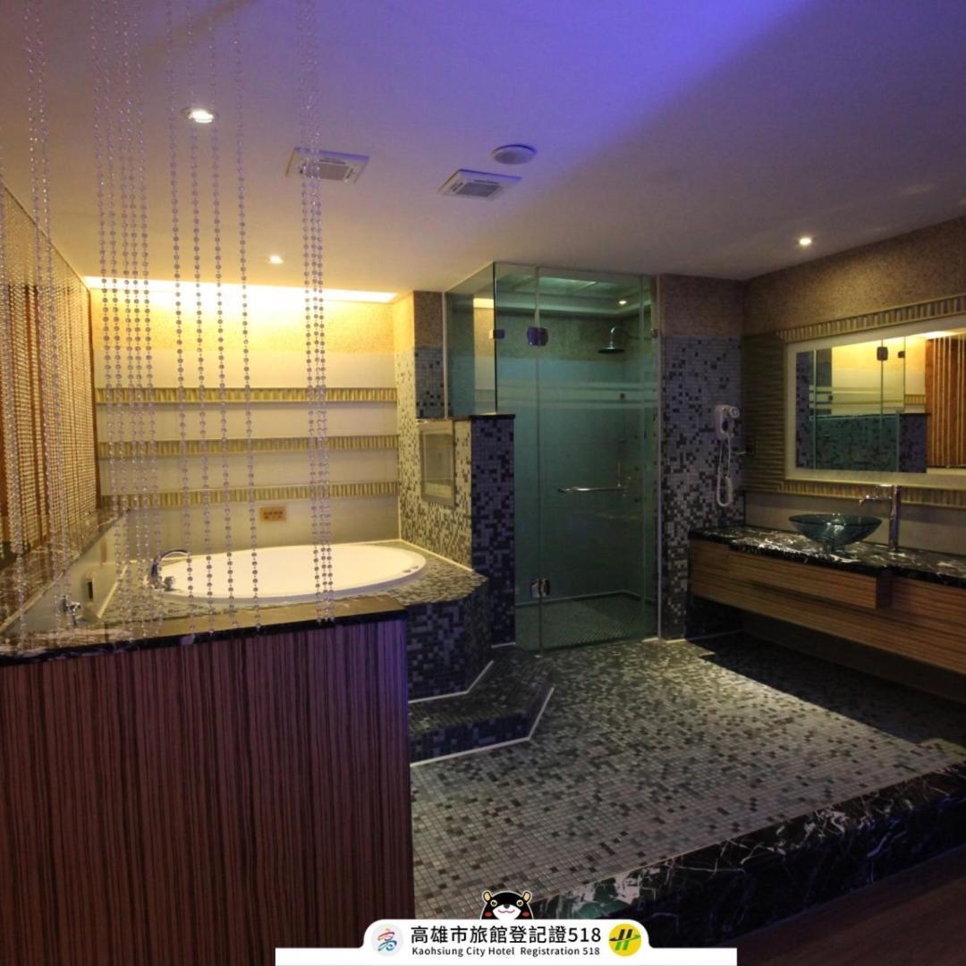 Venice Motel Kaohsiung Buitenkant foto